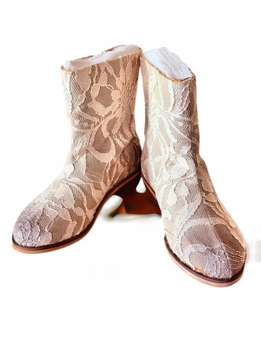 Joyfolie Child’s 10 & 13 Wren Boots in Lace Cream